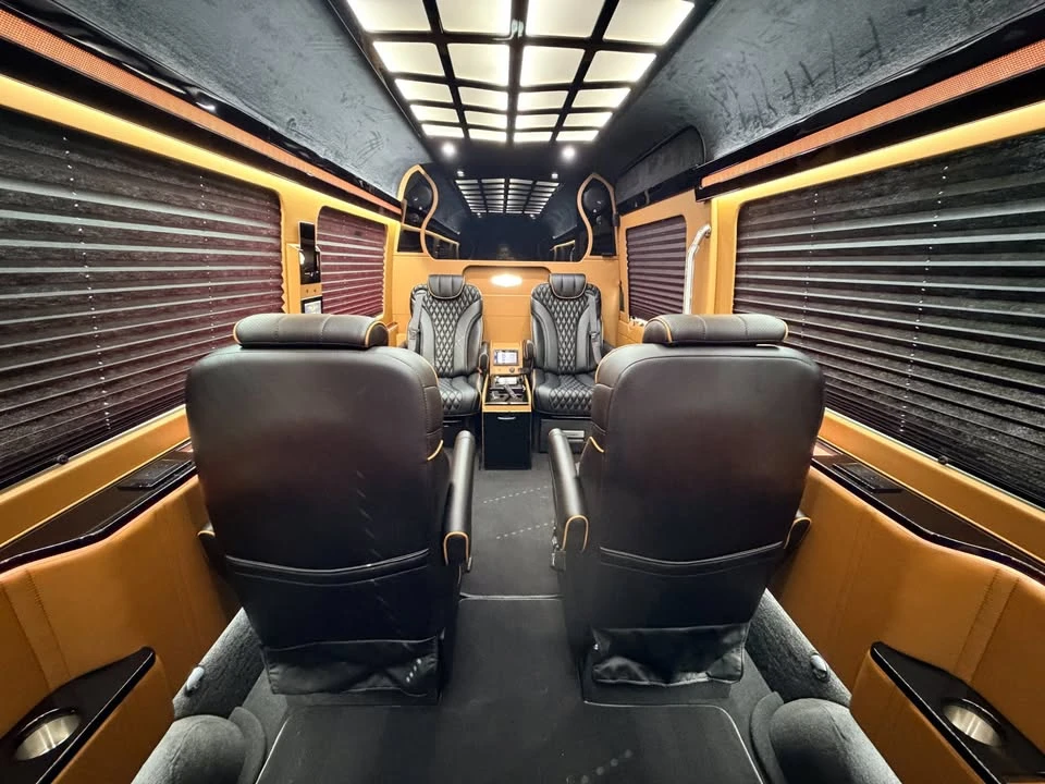 2020 Mercedes-Benz VS30 Sprinter - Image 17 of 20