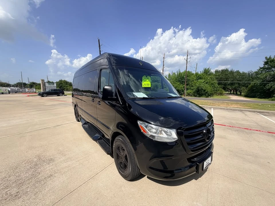 2020 Mercedes-Benz VS30 Sprinter - Image 19 of 20