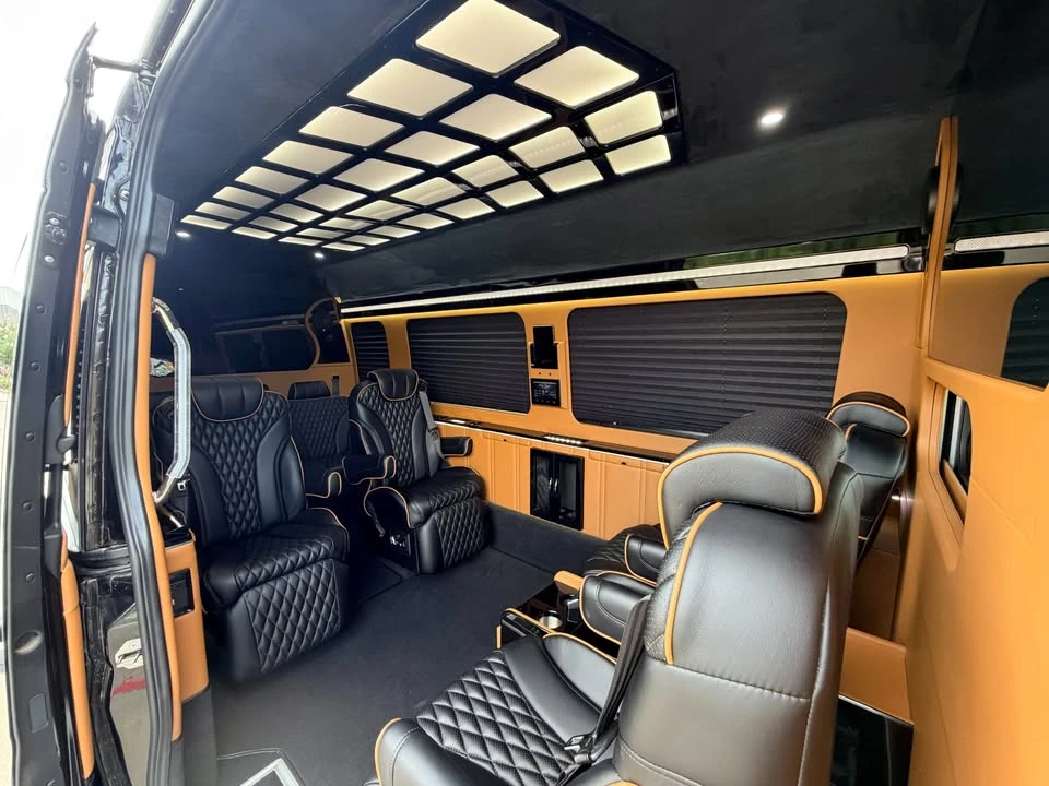 2020 Mercedes-Benz VS30 Sprinter - Image 9 of 20