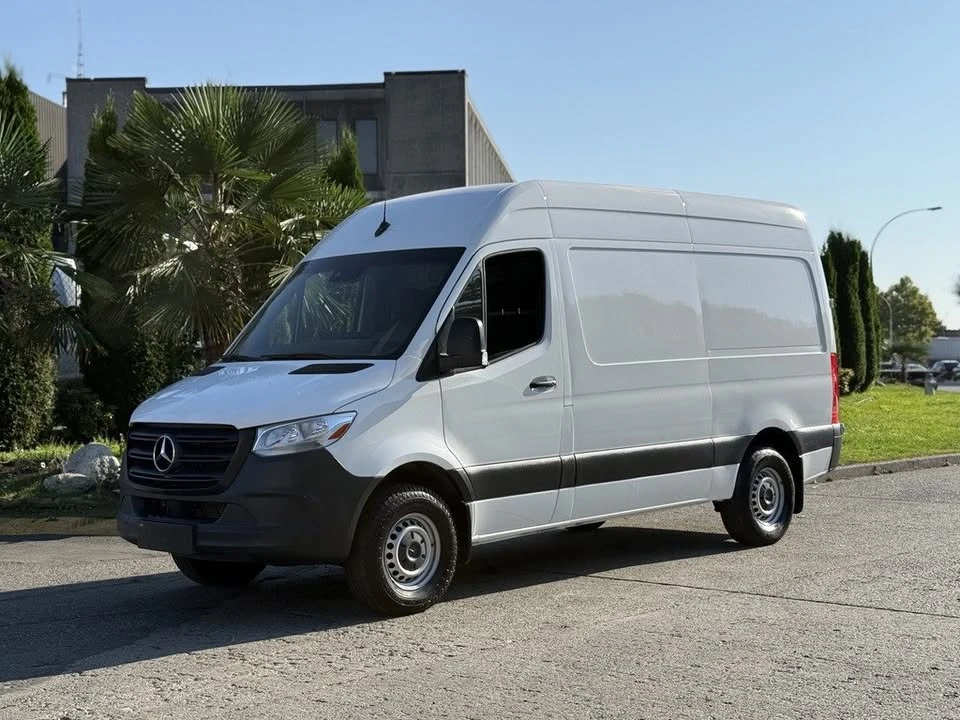 2020 Mercedes-Benz VS30 Sprinter - Image 2 of 20