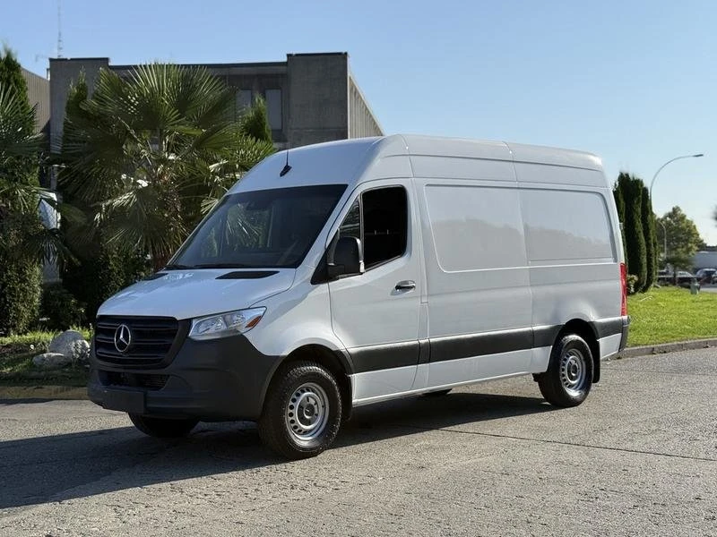 2020 Mercedes-Benz VS30 Sprinter - Image 4 of 20