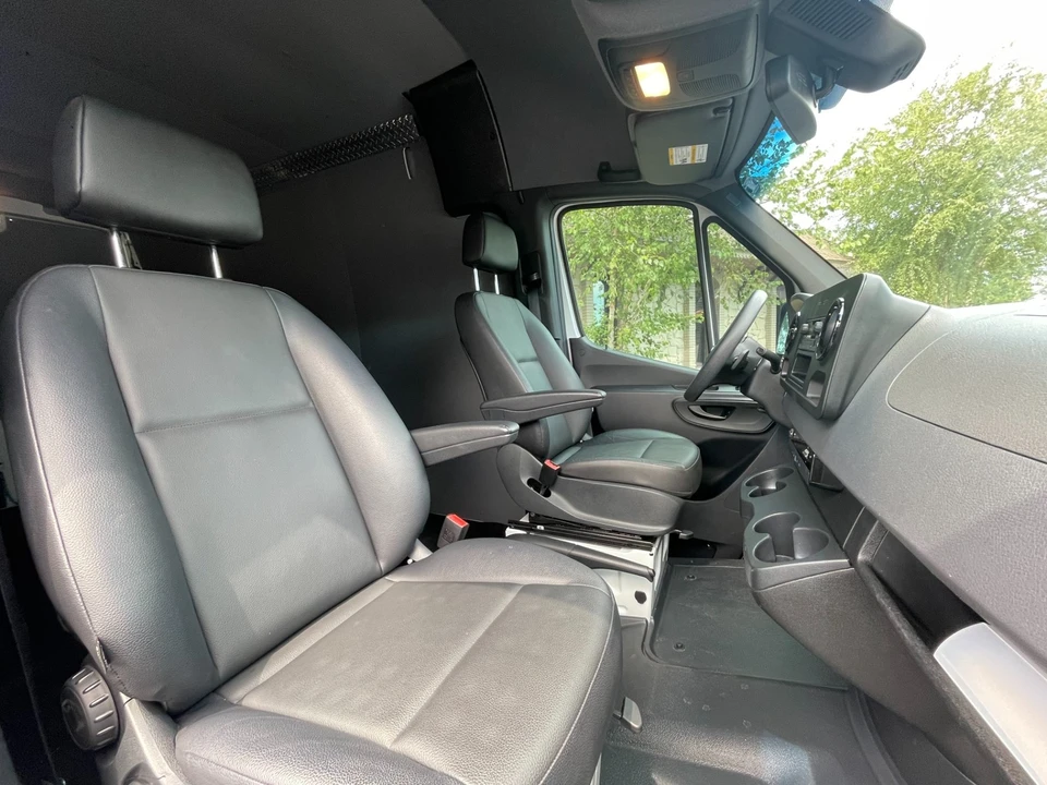 2020 Mercedes-Benz VS30 Sprinter - Image 16 of 21
