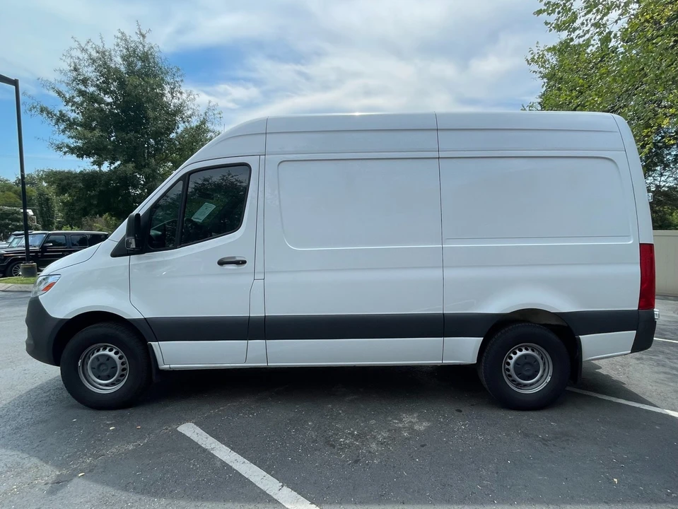 2020 Mercedes-Benz VS30 Sprinter - Image 8 of 12