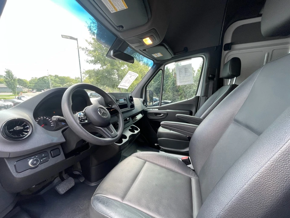 2020 Mercedes-Benz VS30 Sprinter - Image 12 of 12