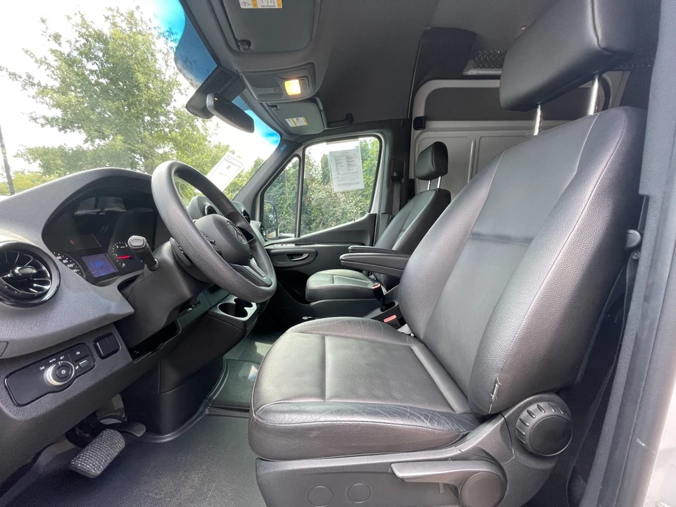 2020 Mercedes-Benz VS30 Sprinter - Image 9 of 12