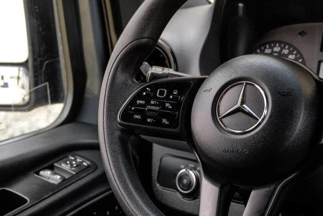 2020 Mercedes-Benz VS30 Sprinter - Image 18 of 21