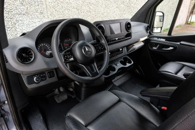 2020 Mercedes-Benz VS30 Sprinter - Image 3 of 21