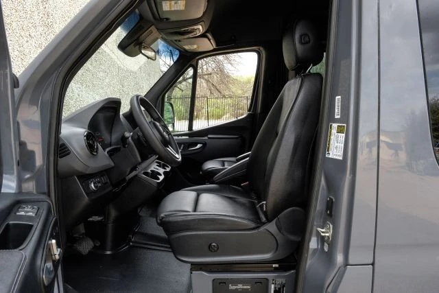 2020 Mercedes-Benz VS30 Sprinter - Image 4 of 21