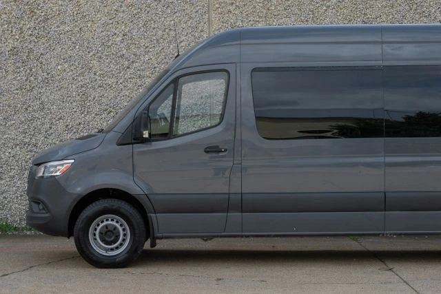 2020 Mercedes-Benz VS30 Sprinter - Image 13 of 21