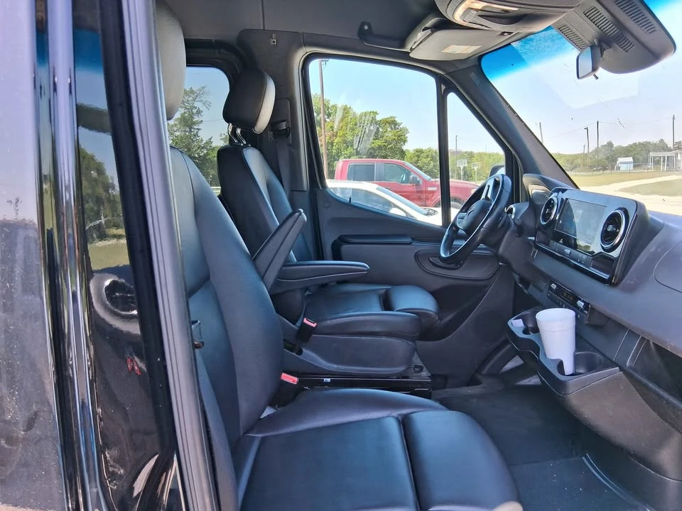 2020 Mercedes-Benz VS30 Sprinter - Image 5 of 7