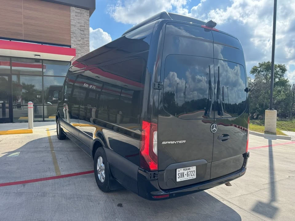 2020 Mercedes-Benz VS30 Sprinter - Image 3 of 9