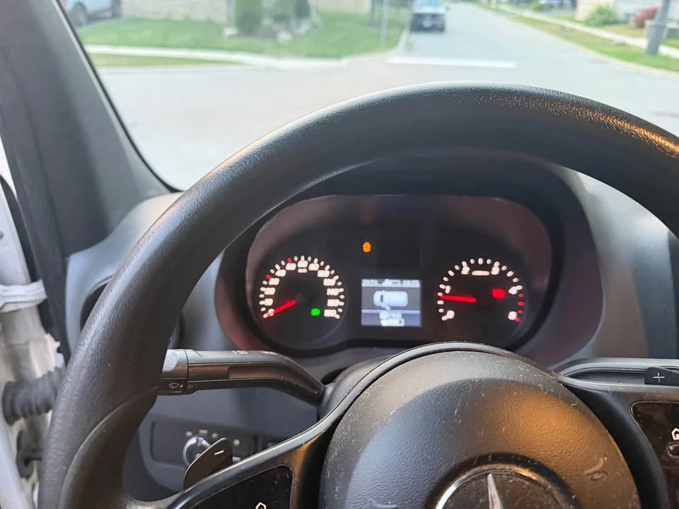 2020 Mercedes-Benz VS30 Sprinter - Image 11 of 17