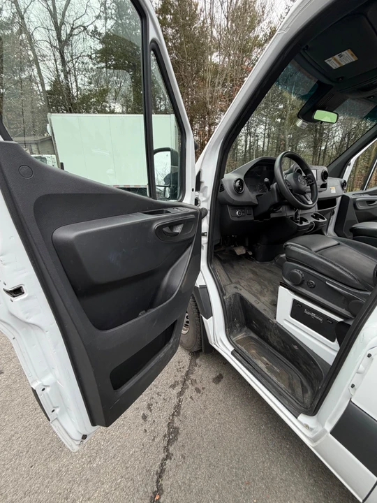 2020 Mercedes-Benz VS30 Sprinter - Image 19 of 21