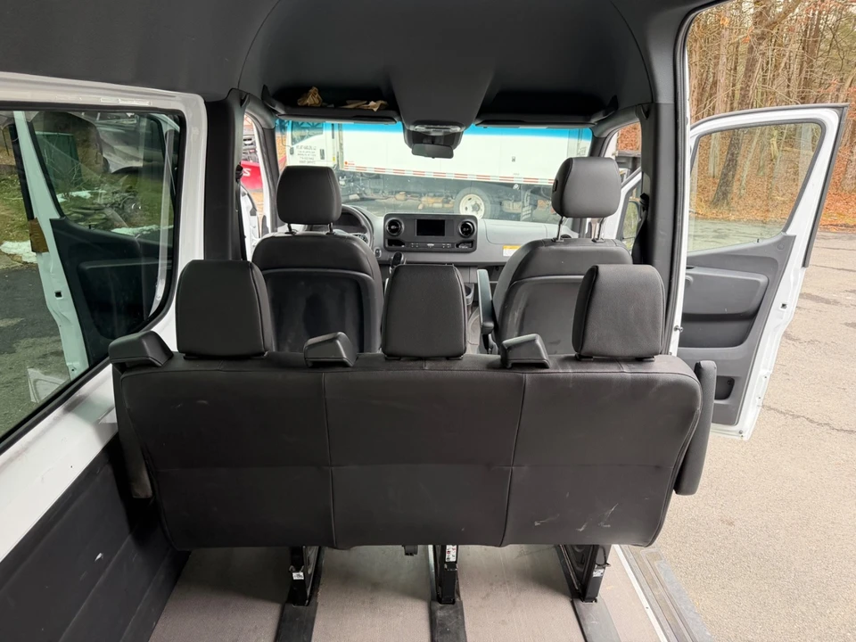 2020 Mercedes-Benz VS30 Sprinter - Image 18 of 21