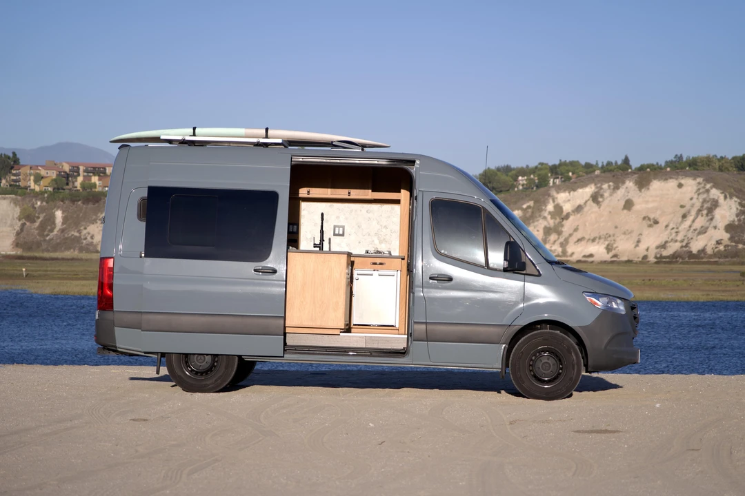 2020 Mercedes-Benz VS30 Sprinter - Image 10 of 31