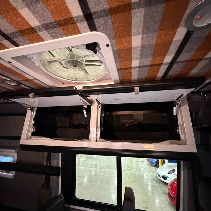 2020 Mercedes-Benz VS30 Sprinter - Image 16 of 21