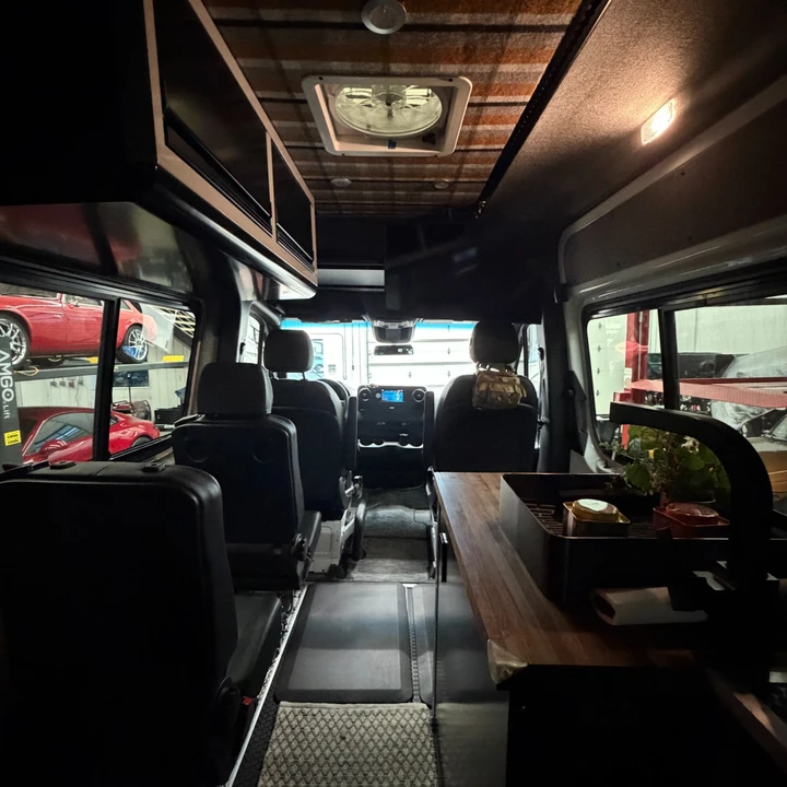 2020 Mercedes-Benz VS30 Sprinter - Image 20 of 21