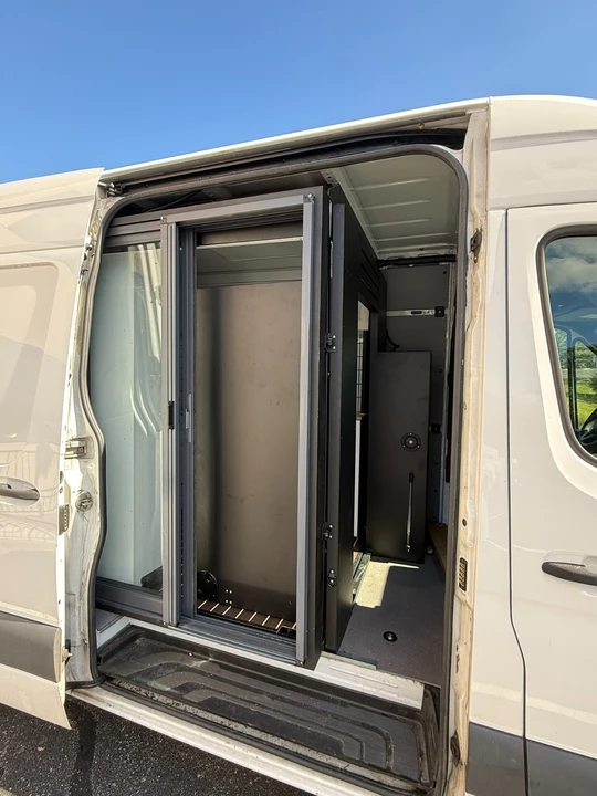 2020 Mercedes-Benz VS30 Sprinter - Image 4 of 12