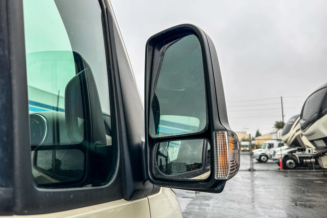 2020 Mercedes-Benz VS30 Sprinter - Image 21 of 31