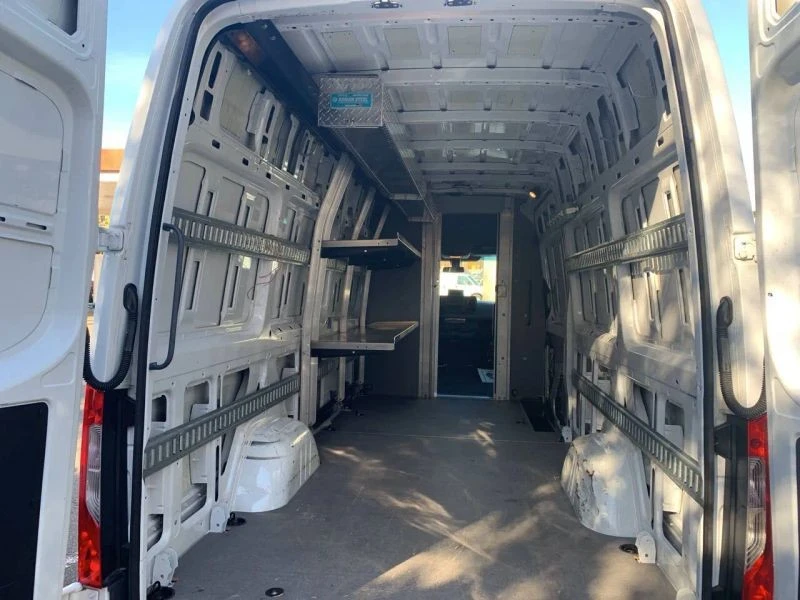 2020 Mercedes-Benz VS30 Sprinter - Image 6 of 12