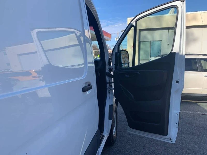 2020 Mercedes-Benz VS30 Sprinter - Image 11 of 12