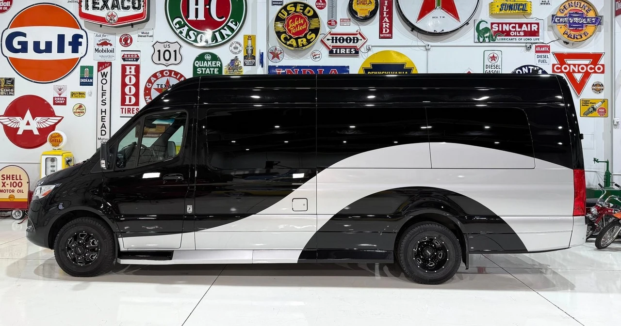 2020 Mercedes-Benz VS30 Sprinter - Image 9 of 21