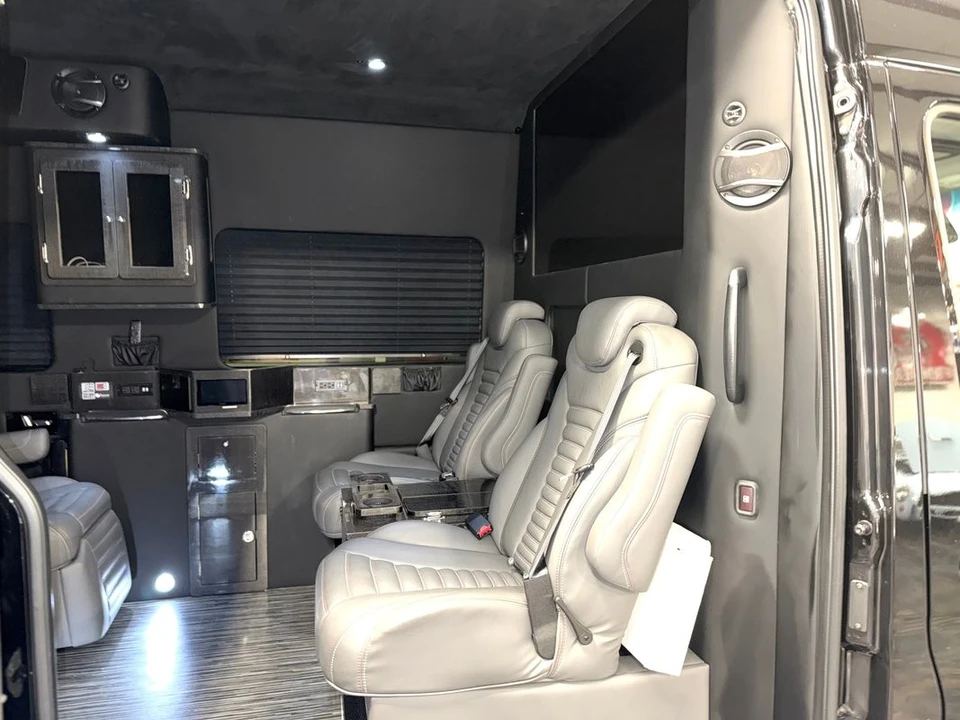 2020 Mercedes-Benz VS30 Sprinter - Image 17 of 21