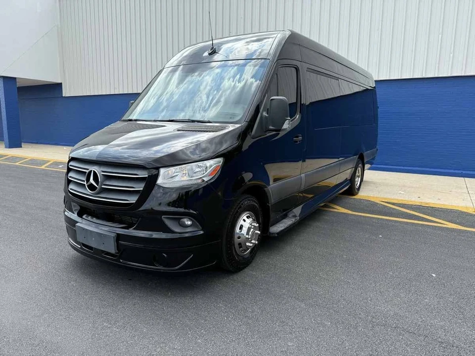 2020 Mercedes-Benz VS30 Sprinter - Image 3 of 21