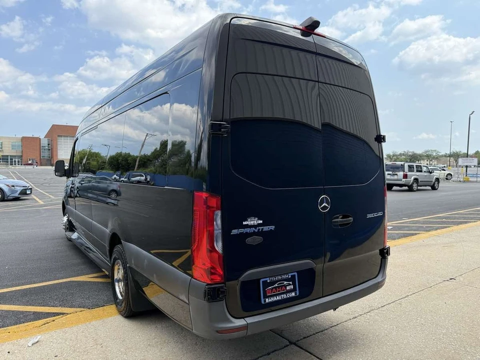 2020 Mercedes-Benz VS30 Sprinter - Image 9 of 21