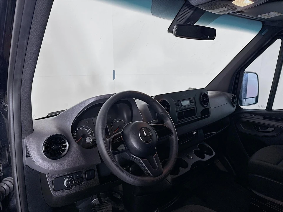 2020 Mercedes-Benz VS30 Sprinter - Image 7 of 21