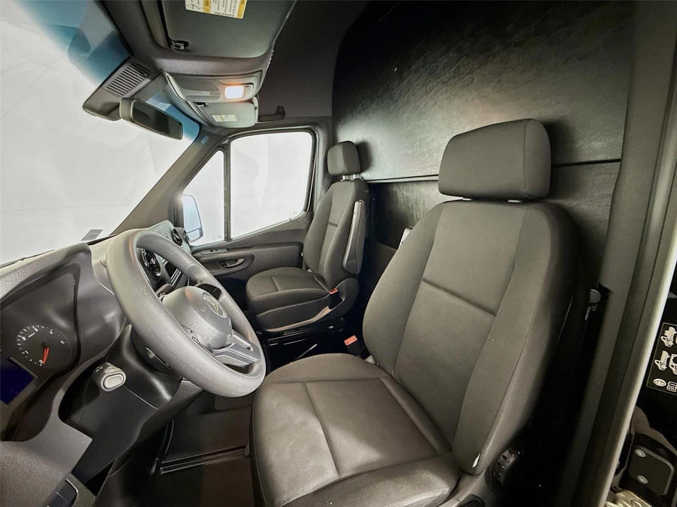 2020 Mercedes-Benz VS30 Sprinter - Image 15 of 21