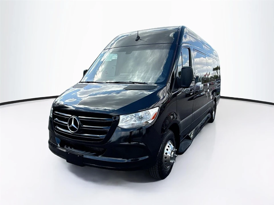 2020 Mercedes-Benz VS30 Sprinter - Image 4 of 21