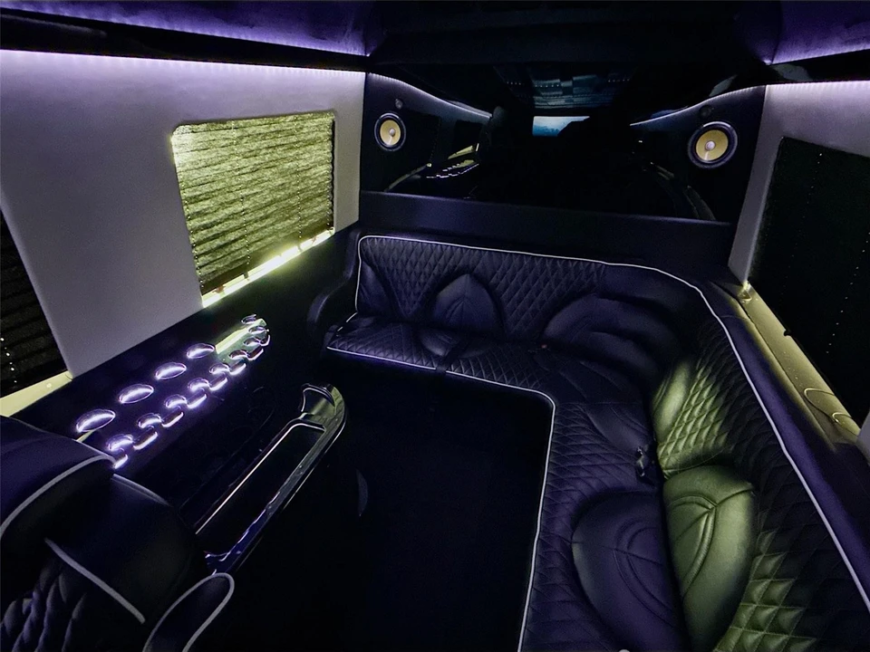 2020 Mercedes-Benz VS30 Sprinter - Image 18 of 21