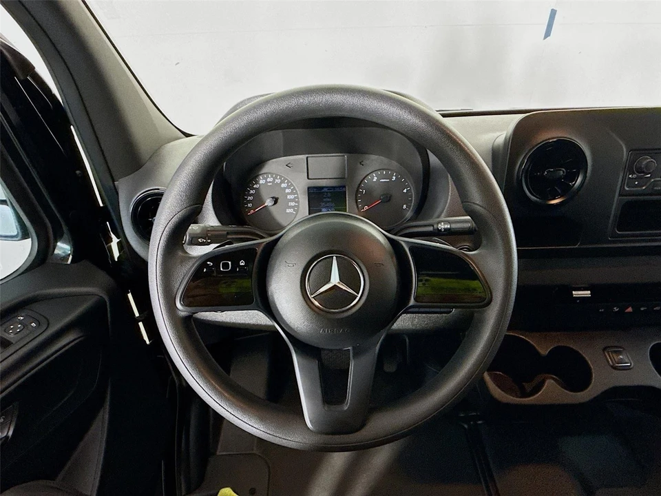 2020 Mercedes-Benz VS30 Sprinter - Image 10 of 21