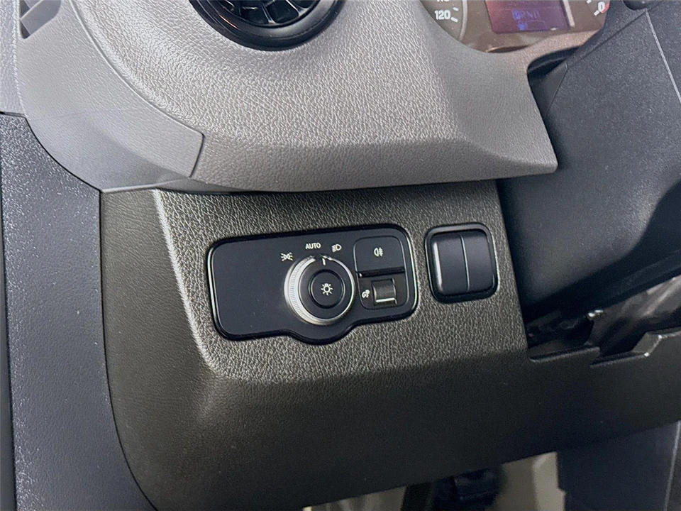2020 Mercedes-Benz VS30 Sprinter - Image 8 of 21
