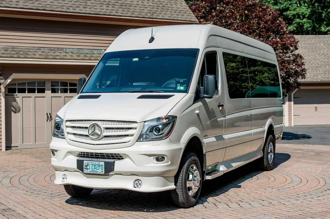 2020 Mercedes-Benz VS30 Sprinter - Image 2 of 6