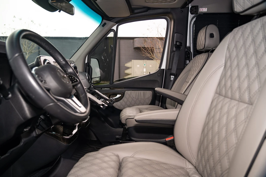 2020 Mercedes-Benz VS30 Sprinter - Image 28 of 31