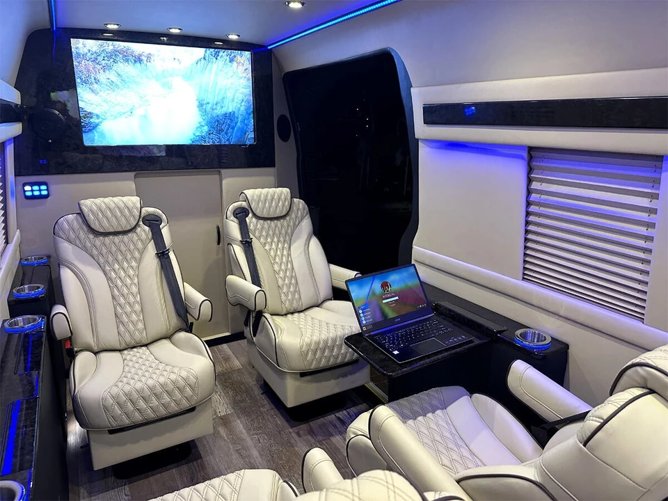 2020 Mercedes-Benz VS30 Sprinter - Image 28 of 31