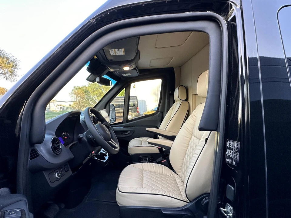 2020 Mercedes-Benz VS30 Sprinter - Image 5 of 31