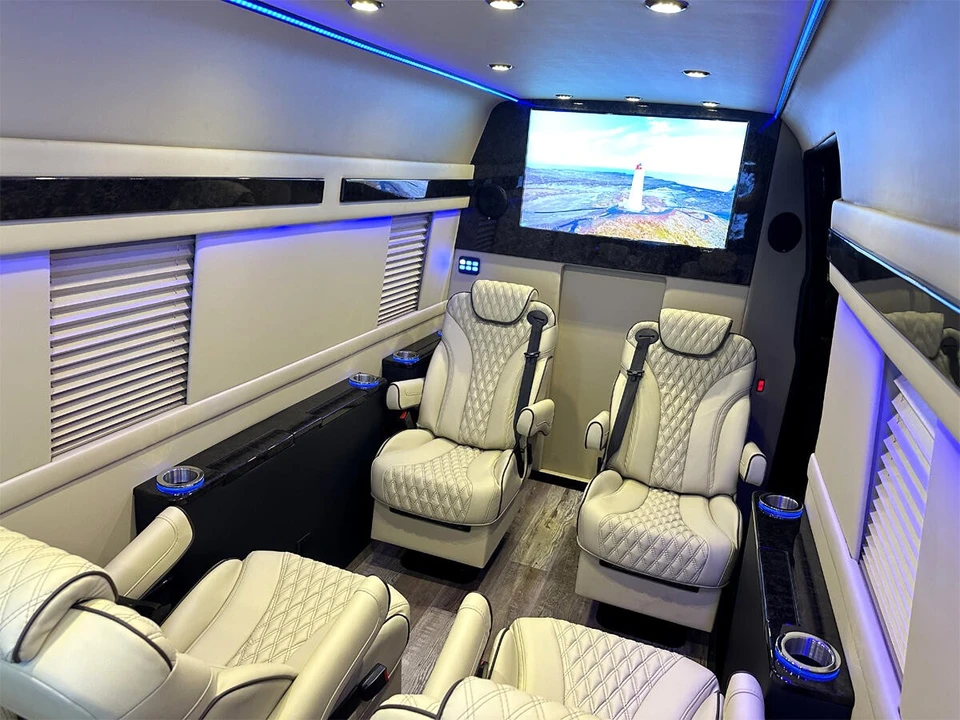 2020 Mercedes-Benz VS30 Sprinter - Image 15 of 31