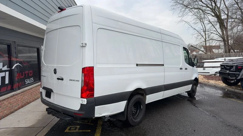 2020 Mercedes-Benz VS30 Sprinter - Image 5 of 12