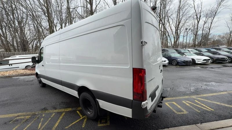 2020 Mercedes-Benz VS30 Sprinter - Image 7 of 12