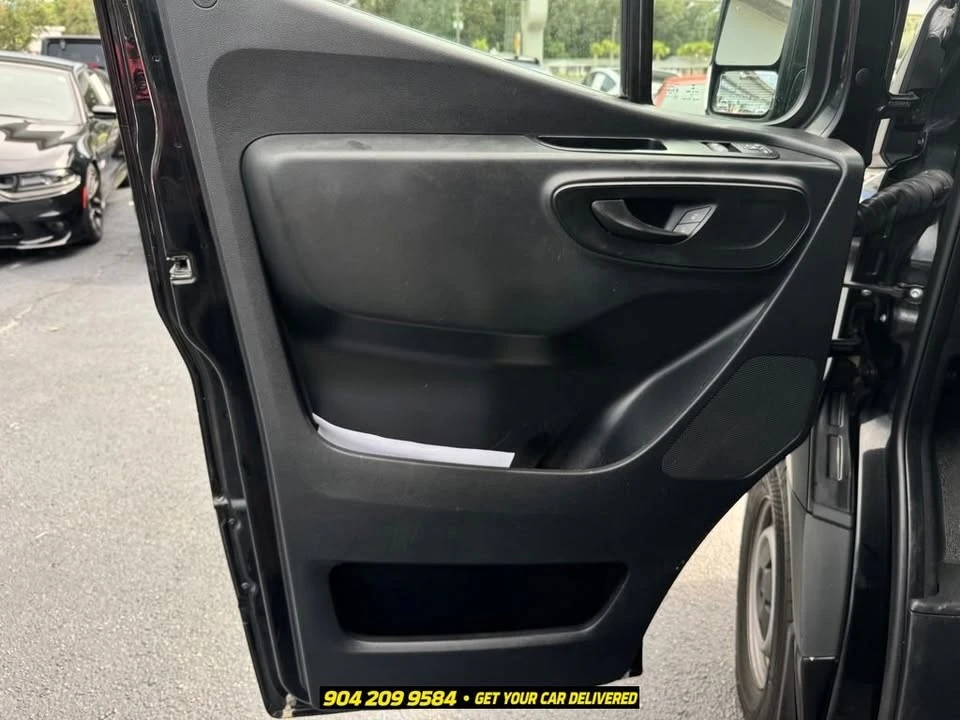 2020 Mercedes-Benz VS30 Sprinter - Image 14 of 20
