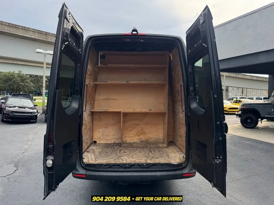 2020 Mercedes-Benz VS30 Sprinter - Image 18 of 20