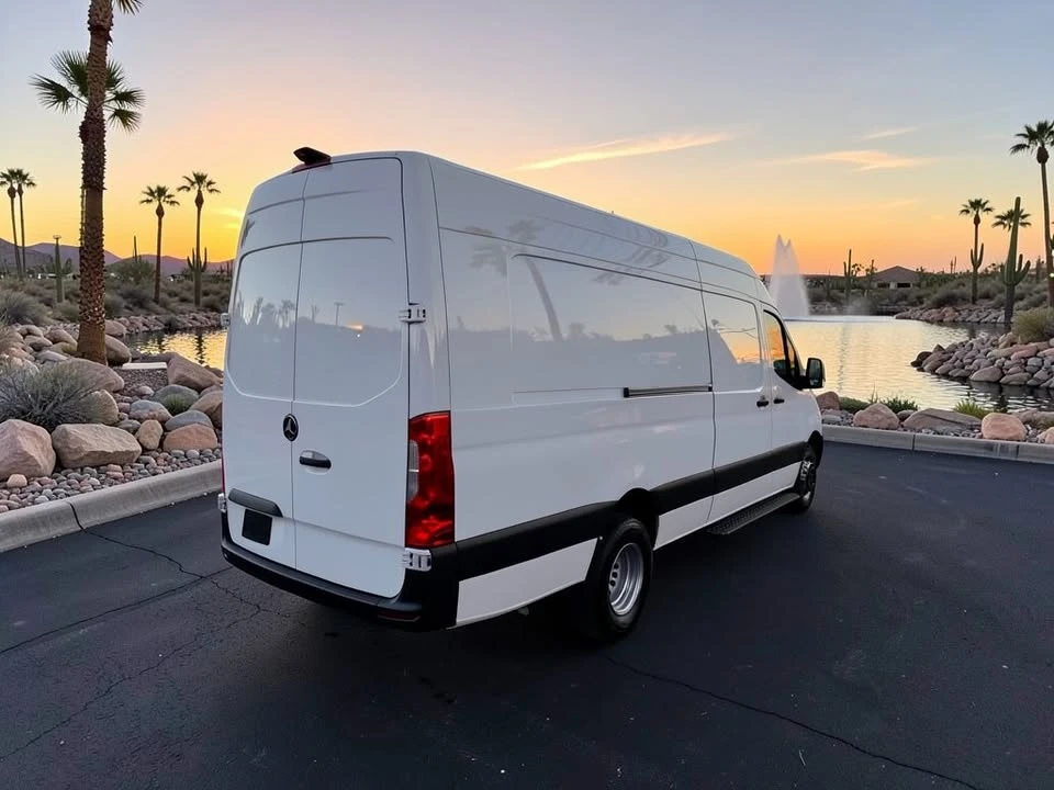 2020 Mercedes-Benz VS30 Sprinter - Image 5 of 9