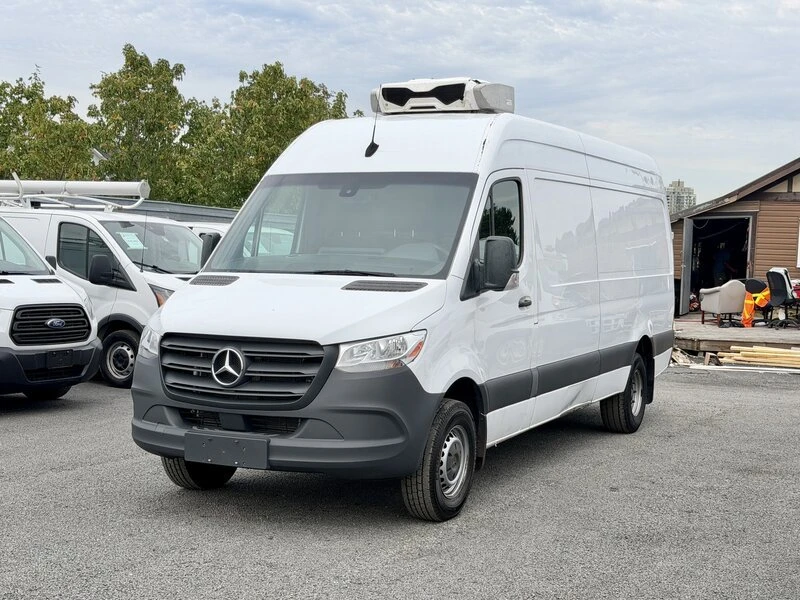 2020 Mercedes-Benz VS30 Sprinter - Image 2 of 20