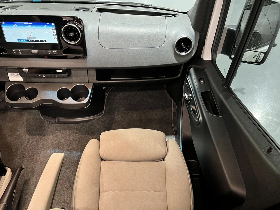 2020 Mercedes-Benz VS30 Sprinter - Image 24 of 31
