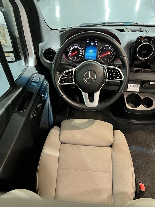 2020 Mercedes-Benz VS30 Sprinter - Image 25 of 31