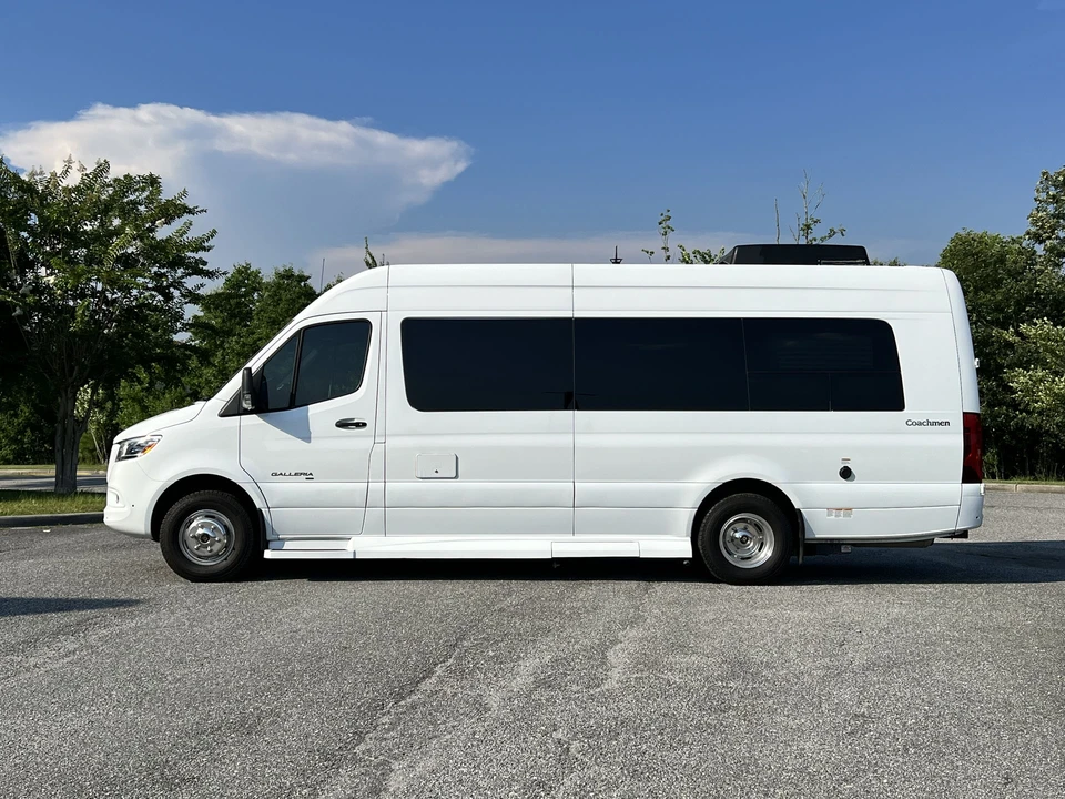 2020 Mercedes-Benz VS30 Sprinter - Image 3 of 31