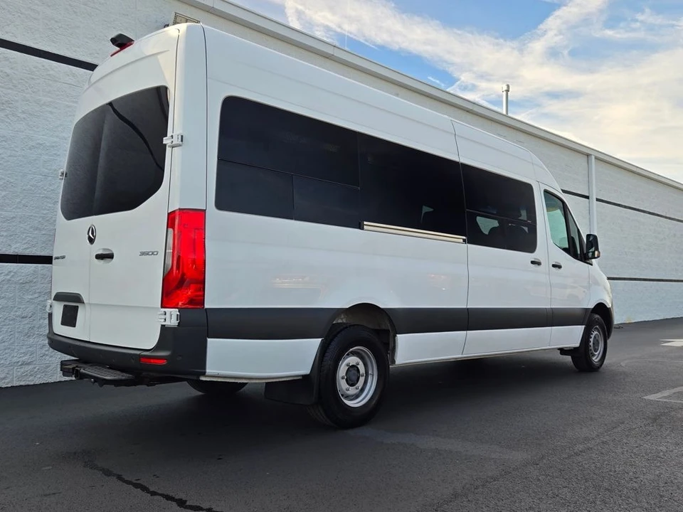 2020 Mercedes-Benz VS30 Sprinter - Image 8 of 21